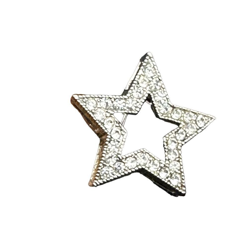 Silver tone star with rhinestones brooch pin